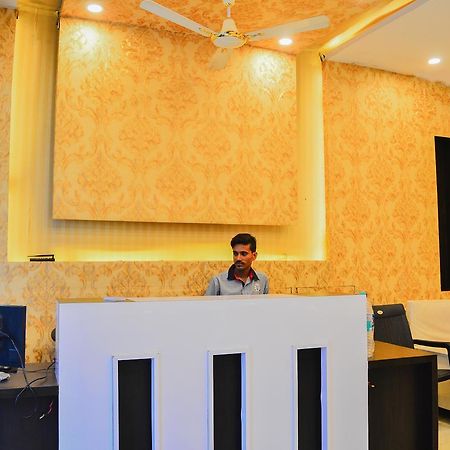 Hotel City Palace Ujjain Eksteriør billede