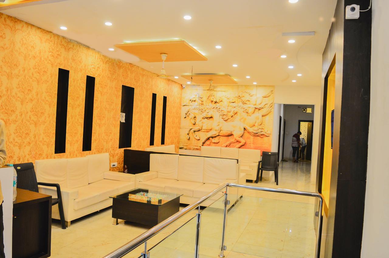 Hotel City Palace Ujjain Eksteriør billede